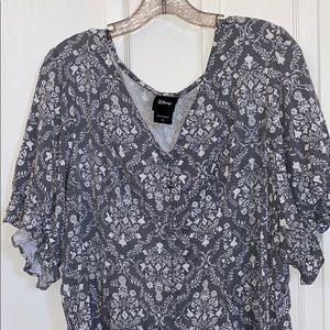 Torrid Disney Collab Grey and White Alice 3X